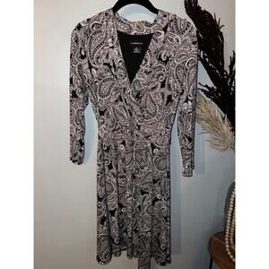 Liz Claiborne size M paisley print belted dress knee length black, white, & tan